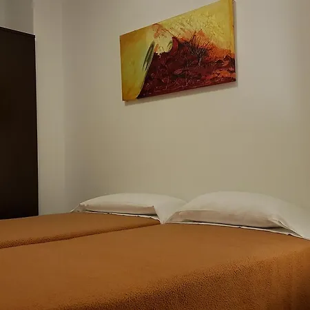 アパート Puerta Muralla テルエル